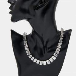 مملوكة مسبقًا قلادة ألماس معملية قطع زمرد 107.13 قيراط ذهب أبيض عيار 18