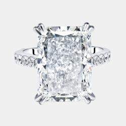 مملوكة مسبقًا 10.3 cts Radiant Trapezoid Lab Grown Diamond 18k White Gold Ring Size 53