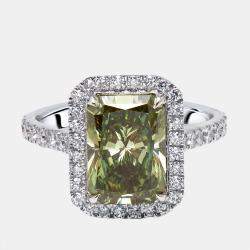 Pre Owned 3.5 cts Green Emerald Cut, Round Lab Grown Diamonds 18k White Gold Ring Size 51