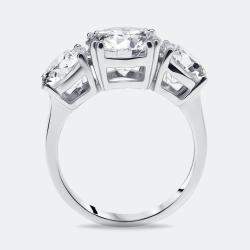 مملوكة مسبقًا 6 cts Round Lab Grown Diamonds 18k White Gold Ring Size 52