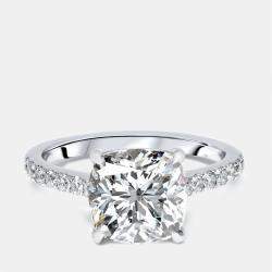 Pre Owned خاتم ألماس مُصنَّع بوزن 3.2 قيراط بقَطع وسادة ودائري من الذهب الأبيض عيار 18 بمقاس 52