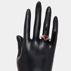 Pre Owned 4.7 cts Fancy Red Heart, Trillion Lab Grown Diamonds 18k Two Tone Gold Ring Size 52