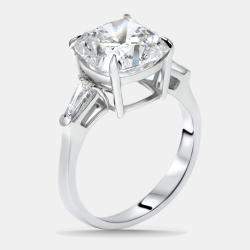 Pre Owned 5.5 cts Cushion, Trapezoid Lab Grown Diamonds 18k White Gold Ring Size 53