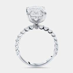 Pre Owned 6.4 cts Radiant, Round Lab Grown Diamonds 18k White Gold Ring Size 53