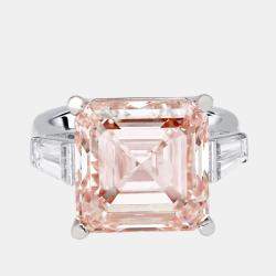 Pre Owned خاتم ألماس مُصنَّع في المختبر بوزن 13 قيراط بقطع آشِر وردي وترابيزويد من الذهب الأبيض عيار 18 بمقاس 51.