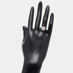 مملوكة مسبقًا 5.05 cts Cushion Lab Grown Diamond 18K White Gold Ring Size 55