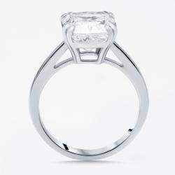 مملوكة مسبقًا 5.05 cts Cushion Lab Grown Diamond 18K White Gold Ring Size 55