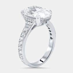 Pre Owned خاتم ألماس مصنع في المختبر بوزن 6.04 قيراط بقطع بيضاوي من الذهب الأبيض عيار 18 بحجم 54