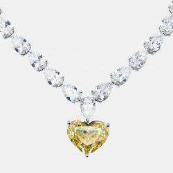Pre Owned قلادة ذهب أبيض عيار 18 وماسة مختبرية على شكل كمثرى وقلب وزنها 57.02 قيراط