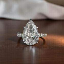 مملوكة مسبقًا 4.00 cts Pear Cut Lab Grown Diamond 14k White Gold Wedding Ring Size 52