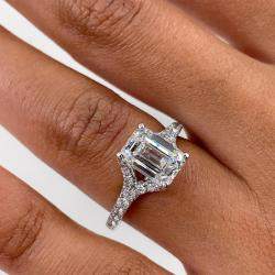 Pre Owned 2.4 cts Lab Grown Emerald Diamond 14k White Gold Engagement Ring Size 52