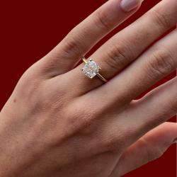 Pre Owned 1.5 cts Cushion Lab Grown Diamond 14k Yellow Gold Wedding Ring Size 52