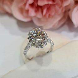 Pre Owned 4.38 cts Oval Lab Grown Diamond 14k White Gold Engagement Ring Size 52