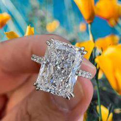 Pre Owned 5.00 cts Radiant Lab Grown Diamond 18k White Gold Ring Size 52