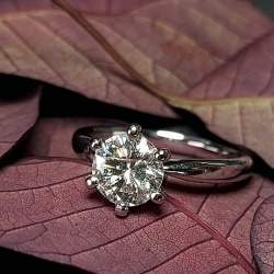 Pre Owned 1.00 cts Round Lab Grown Diamond 18k White Gold Ring Size 8