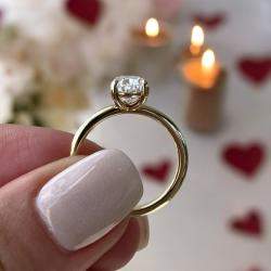 Pre Owned خاتم ألماس مصنع كمثري بوزن 1.5 قيراط من الذهب الأصفر عيار 18 بحجم 52.