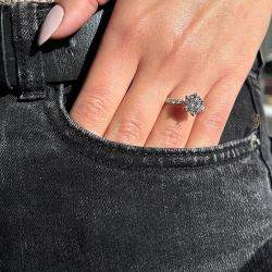 Pre Owned 2.8 cts Round Lab Grown Diamond 18k White Gold Engagement Ring Size 52