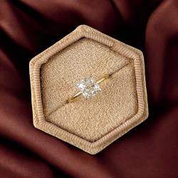 Pre Owned 1.5 cts Cushion Lab Grown Diamond 18k Yellow Gold Wedding Ring Size 52