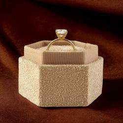 Pre Owned 1.5 cts Cushion Lab Grown Diamond 18k Yellow Gold Wedding Ring Size 52