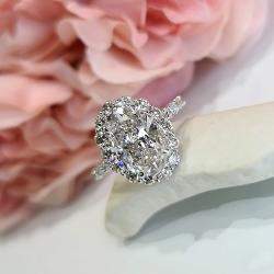 Pre Owned 4.38 cts Oval Lab Grown Diamond 18k White Gold Engagement Ring Size 52