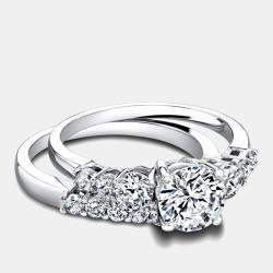 مملوكة مسبقًا 1.9 cts Round Lab Grown Diamond 18k White Gold Ring Set Size 7