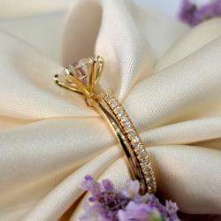 Pre Owned 1.71 cts Round Lab Grown Diamond 18k Yellow Gold Rings Set