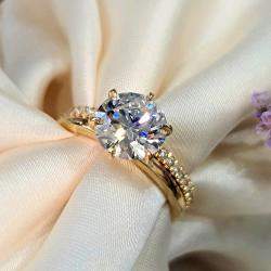 Pre Owned 1.71 cts Round Lab Grown Diamond 18k Yellow Gold Rings Set