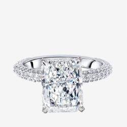 Pre Owned خاتم ألماس مصنع في المختبر بوزن 4.9 قيراط بقطع مشع مع دائري من الذهب الأبيض عيار 18 بحجم 51.