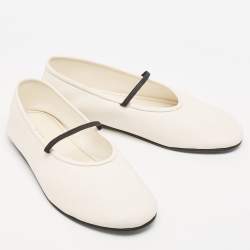 The Row Off White Leather Elastic Ballet Flats Size 35.5