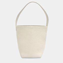 مملوكة مسبقًا The Row White Leather North South Parkback Small