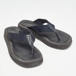 The Row Black Leather and Fabric Thong Sandals Size 39