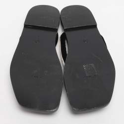 مملوكة مسبقًا The Row Swan Size 39 White/Black Canvas Thong Flats