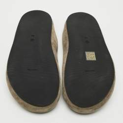 مملوكة مسبقًا حذاء فلات ذا رو شامواه زيتوني أخضر مقاس 40