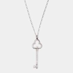 Tiffany & Co. Trefoil Key Sterling Silver Pendant Oval Link Chain Necklace