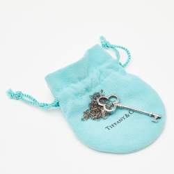 Tiffany & Co. Trefoil Key Sterling Silver Pendant Oval Link Chain Necklace