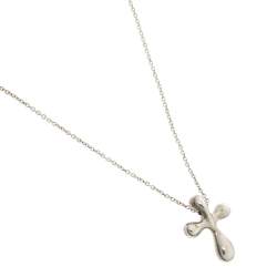 Pre Owned Tiffany & Co. Elsa Peretti Cross Silver Pendant Necklace