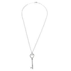 Pre Owned Tiffany & Co. Heart Key Silver Oval Link Chain Pendant Necklace