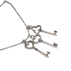 Pre Owned Tiffany & Co. Sterling Silver Mini Triple Key Pendant Necklace