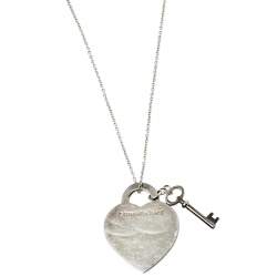 Pre Owned Tiffany & Co. Sterling Silver Heart Tag with Key Pendant Necklace