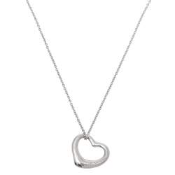 مملوكة مسبقًا Tiffany & Co. Elsa Peretti Sterling Silver Open Heart Pendant Necklace