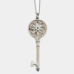 Pre Owned Tiffany & Co. Daisy Key Diamond & Silver Pendant Chain Necklace