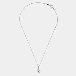 Pre Owned Tiffany & Co. Elsa Peretti Teardrop Sterling Silver Pendant Necklace