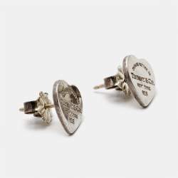 Pre Owned Tiffany & Co. Return To Tiffany Mini Heart Tag Sterling Silver Stud Earrings