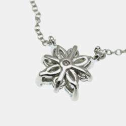 Tiffany & Co. Platinum Diamond Victoria Cluster Pendant Necklace