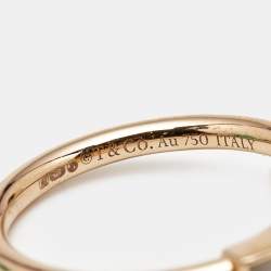 مملوكة مسبقًا خاتم تيفاني آند كو. تيفاني تي واير أم اللؤلؤ ألماس ذهب وردي عيار 18 مقاس 53