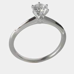 مملوكة مسبقًا Tiffany & Co. Platinum 0.76 ct Round Brilliant Diamond Engagement Ring EU 58.5