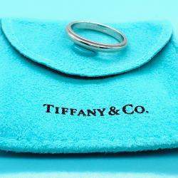 مملوكة مسبقًا Tiffany & Co. Platinum Together Milgrain Band Ring 61
