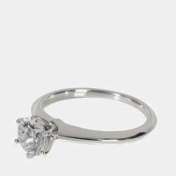 مملوكة مسبقًا Tiffany & Co. 0.91 ctw Platinum and Diamond Engagement Ring EU 55
