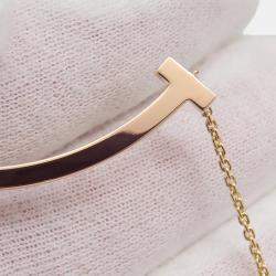 مملوكة مسبقًا Tiffany & Co. T Smile Medium 18K Pink Gold Pendant Necklace