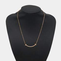 مملوكة مسبقًا Tiffany & Co. T Smile Medium 18K Pink Gold Pendant Necklace